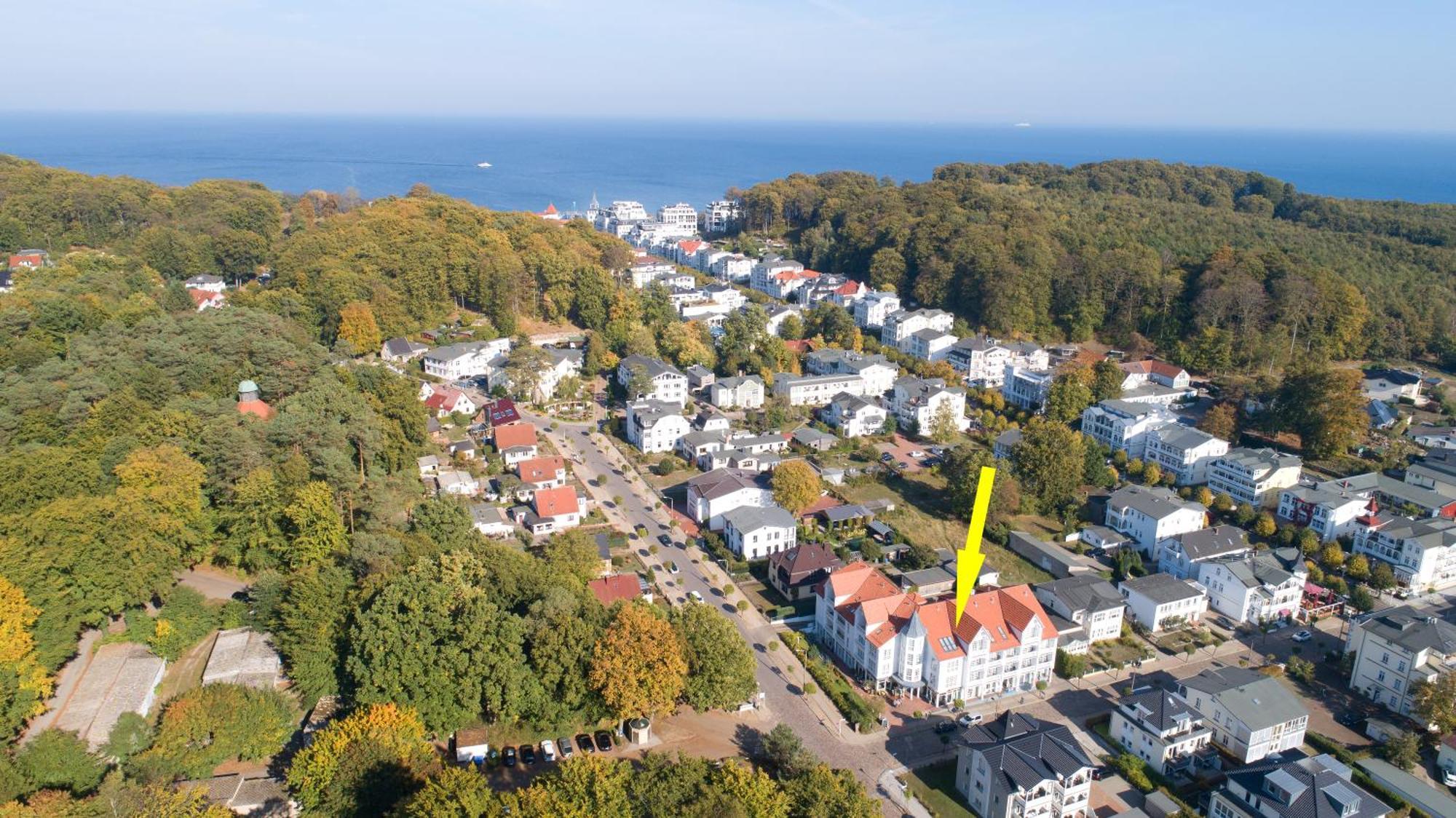 Haus Baltic 12 Mit Balkon - Zentrale Lage Im Ostseebad Sellin Exterior foto