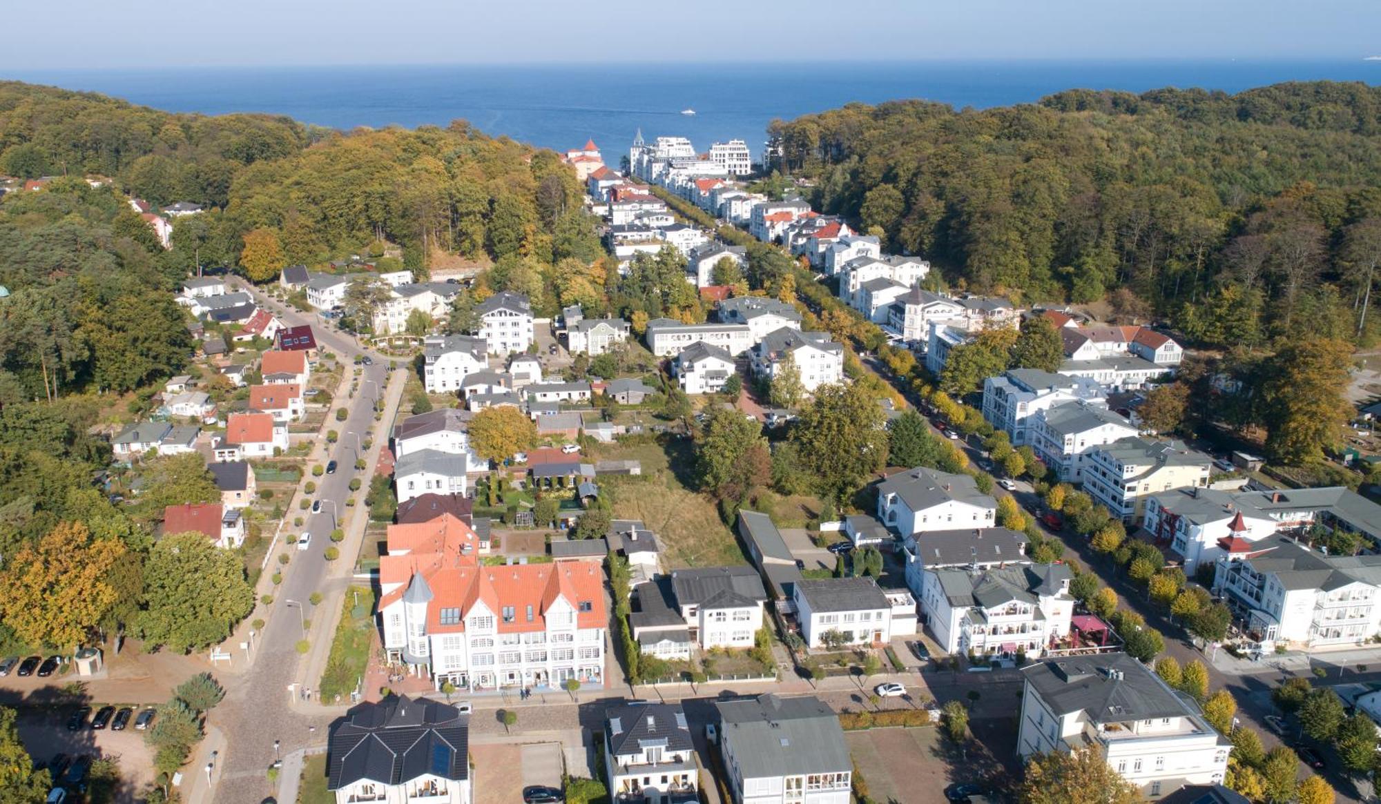 Haus Baltic 12 Mit Balkon - Zentrale Lage Im Ostseebad Sellin Exterior foto
